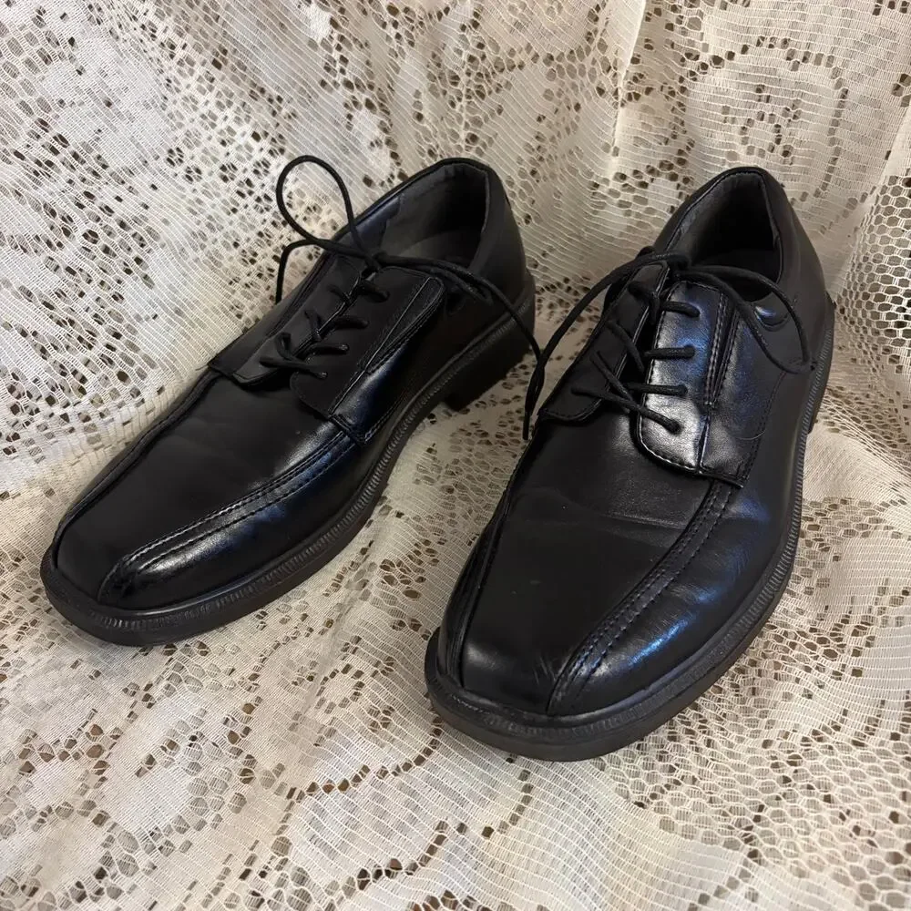Covington Men's US 10 W Black Leather Oxford Dress Shoes